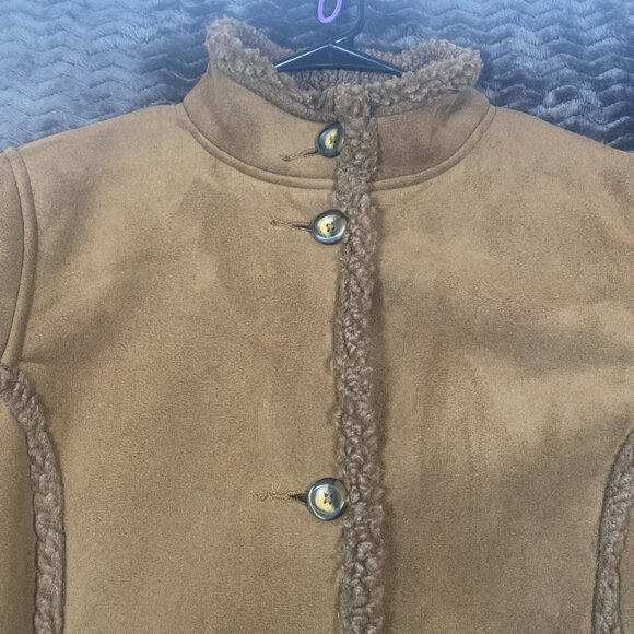 L.L. Bean Faux Fur lined Suede Winter Jacket Brown Womens size medium Petite - Picture 4 of 11
